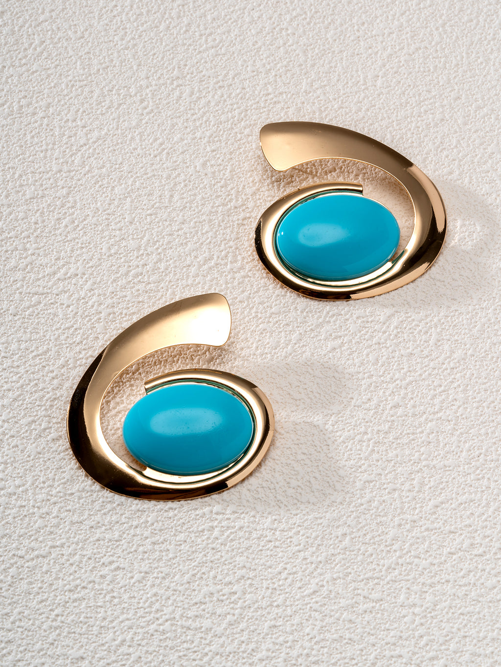 1 pair of elegant oversized exaggerated geometric asymmetrical circular earrings, inlaid with imitation turquoise resin, women's spiral earrings, suitable for seasonal gatherings and festivals, women's imitation turquoise jewelry, women's Western jewelry